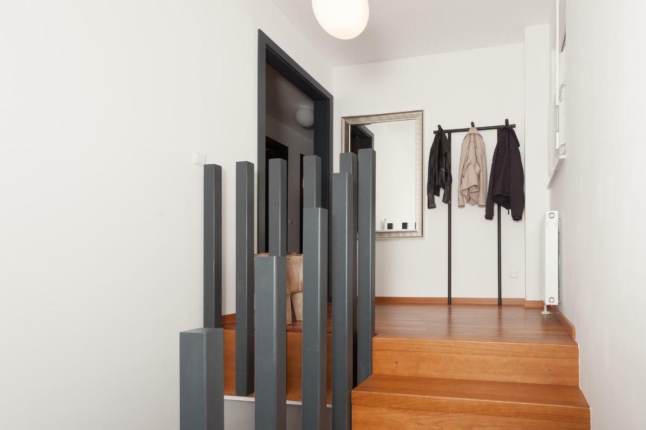 Sunny Apartment *